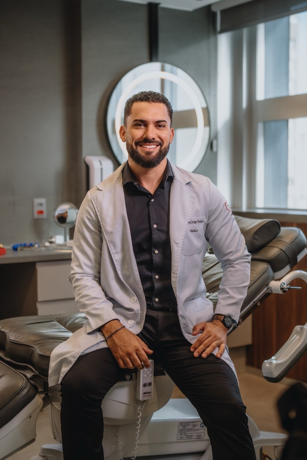 Dr. Jordian Pinheiro